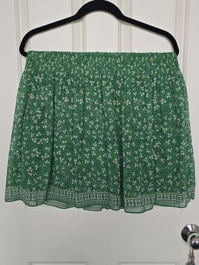 Max Studio Green Floral Smocked Mini Skirt